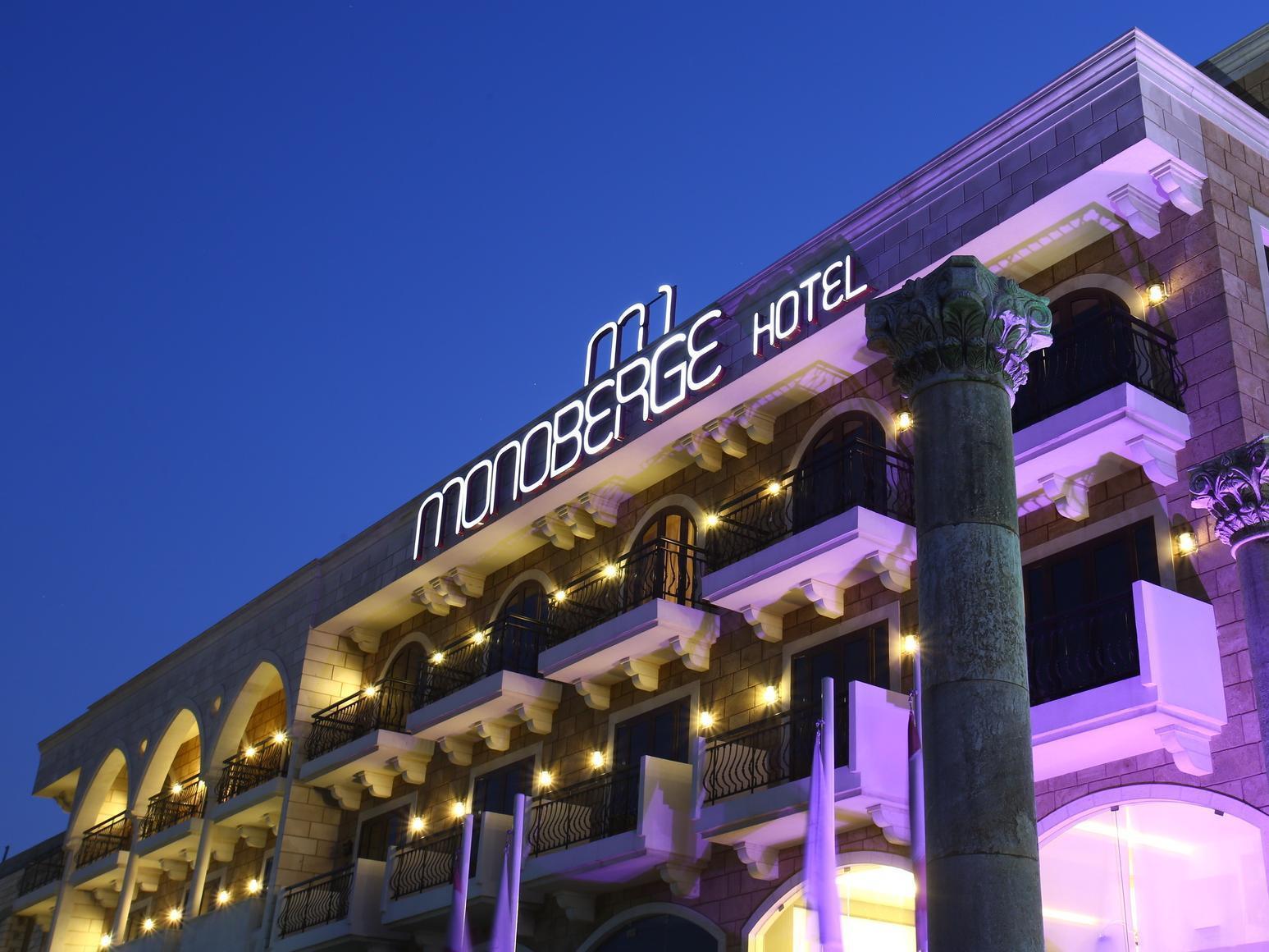 Monoberge Hotel Byblos Eksteriør bilde
